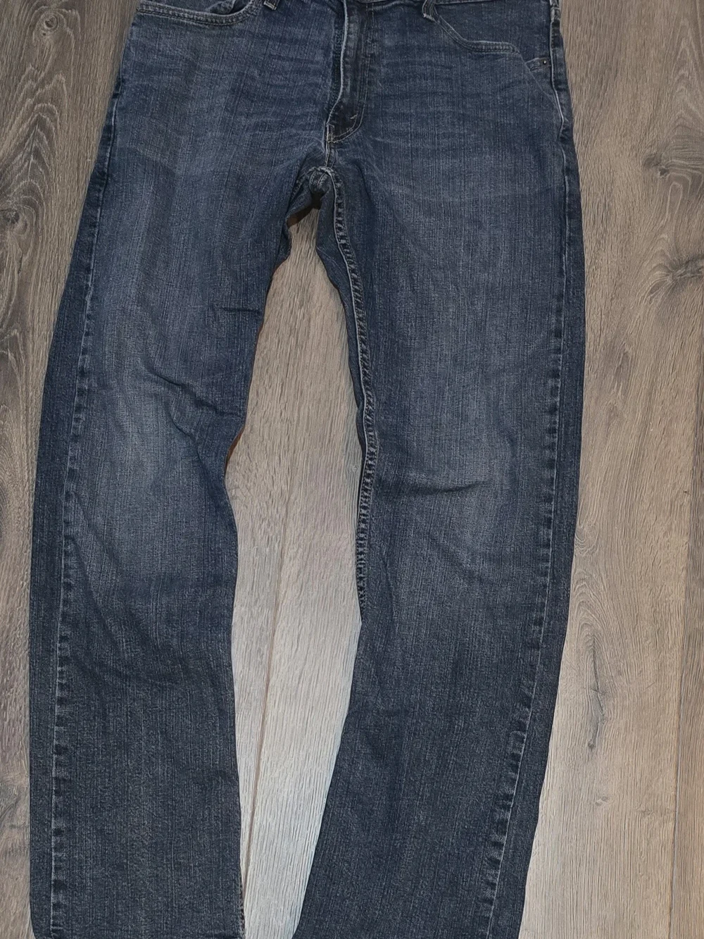 Denizen from Levi's Men's 218 Straight Fit Dark Wash Blue Denim Jeans Mid Rise